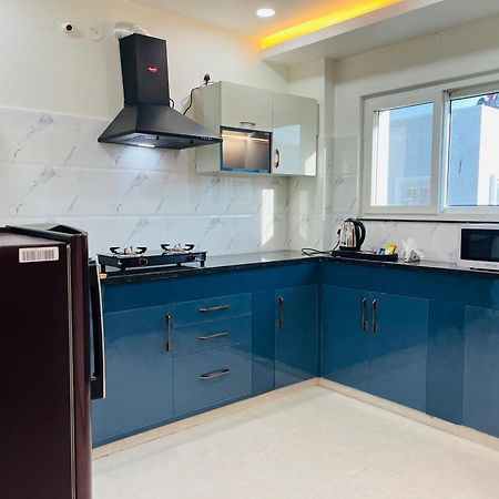 Viola Suites Hyderabad Exteriör bild