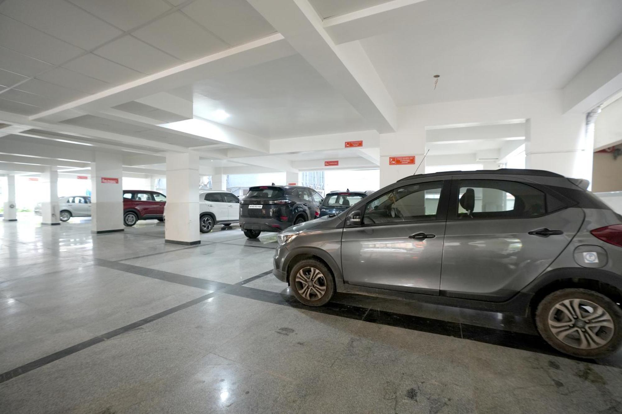 Viola Suites Hyderabad Exteriör bild