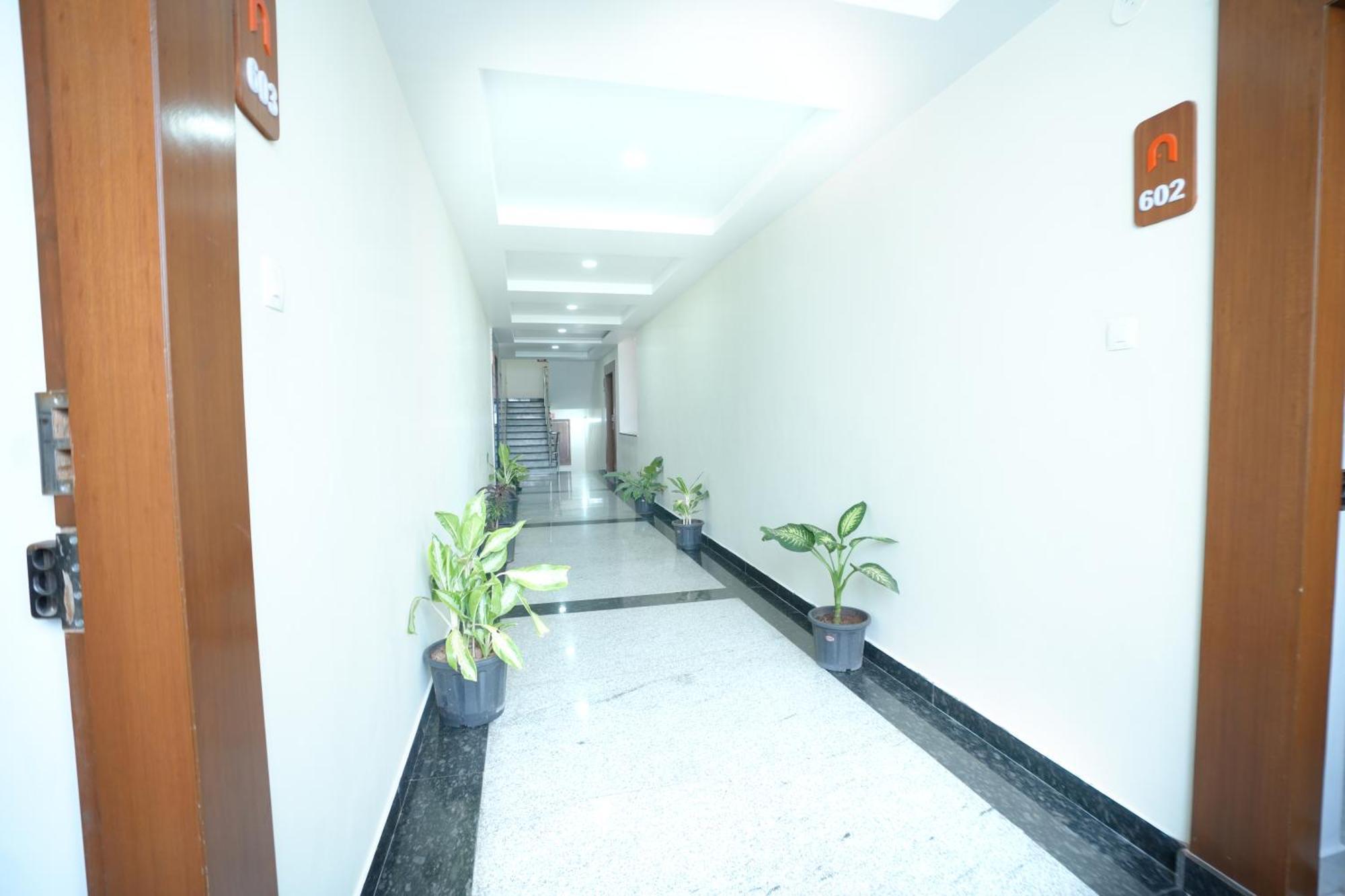 Viola Suites Hyderabad Exteriör bild