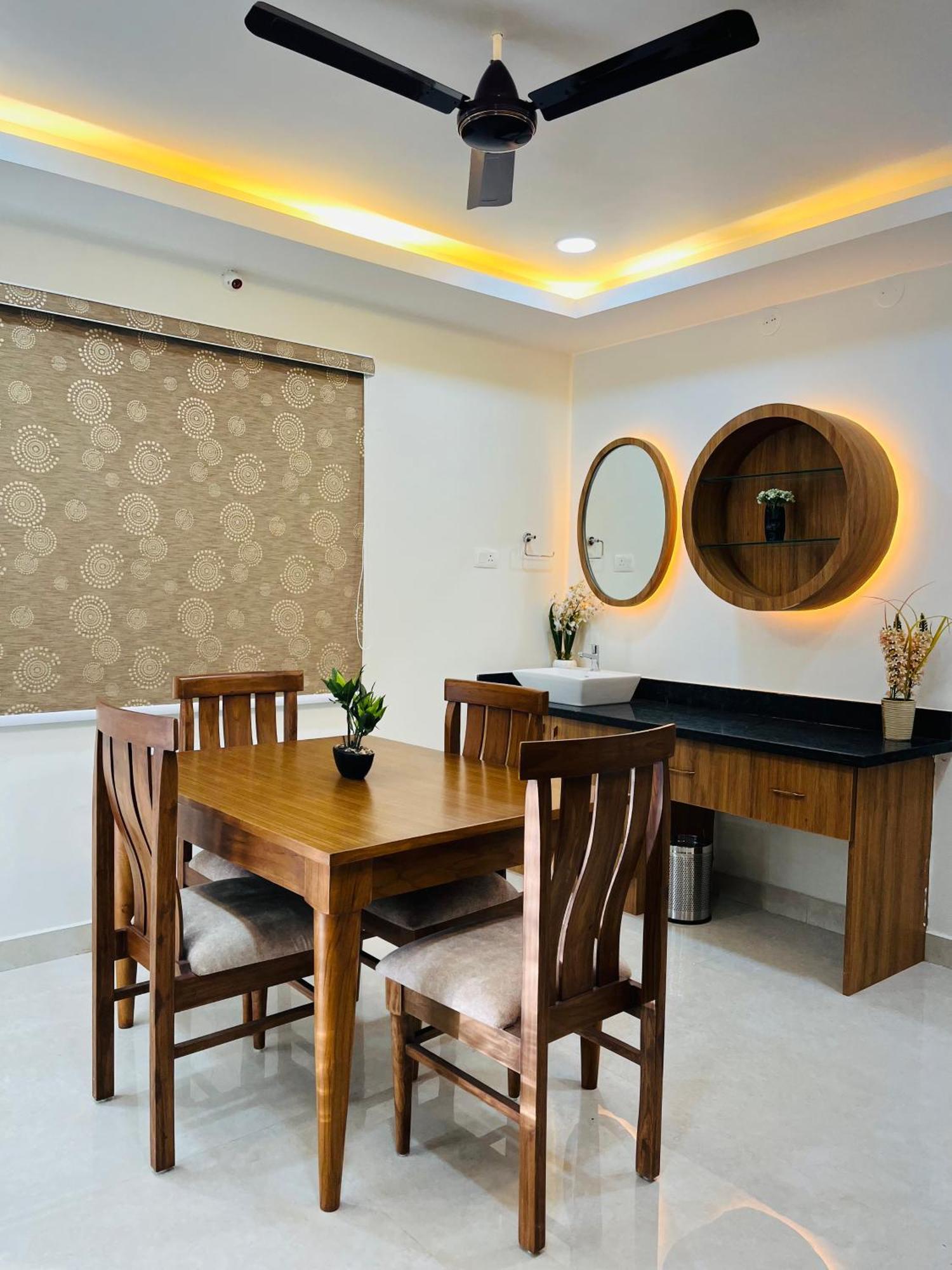 Viola Suites Hyderabad Exteriör bild