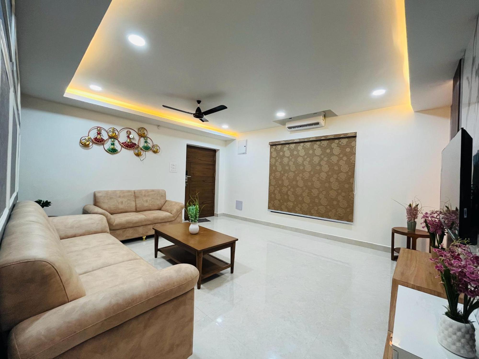 Viola Suites Hyderabad Exteriör bild